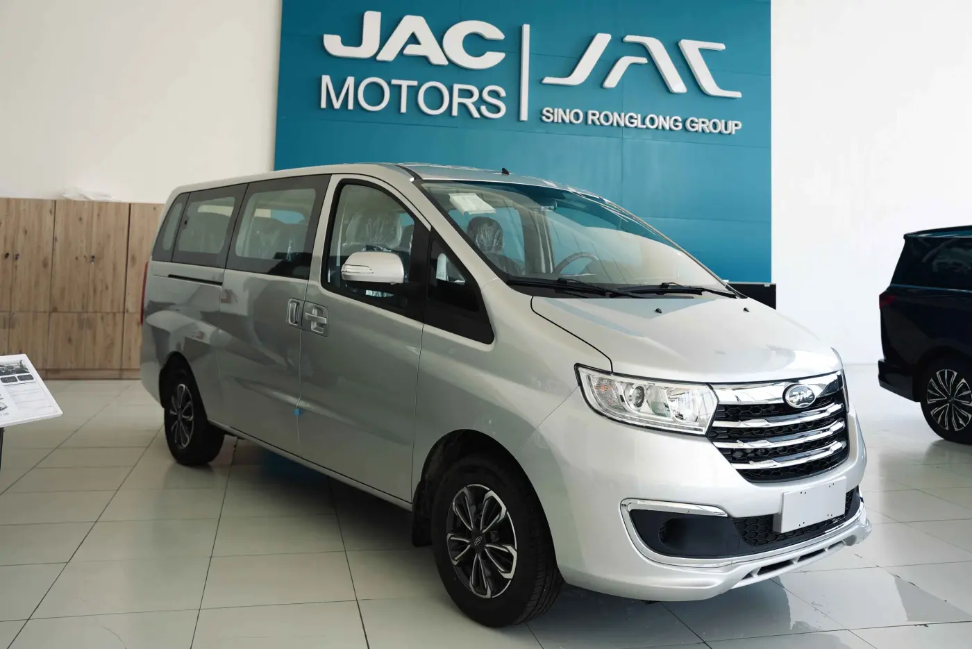 JAC M3